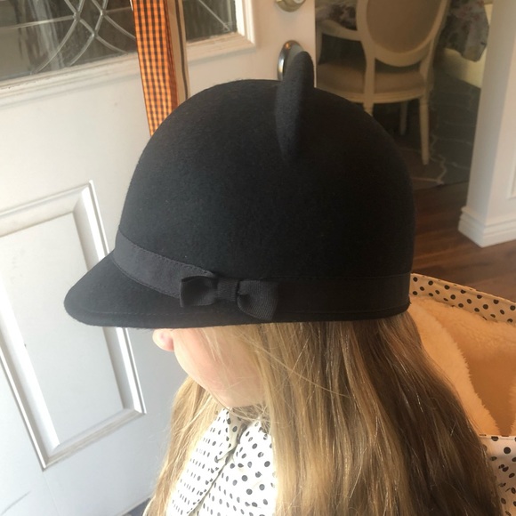 gymboree cloche hat